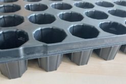 harde zaaitray 28XL sample vooraanzicht